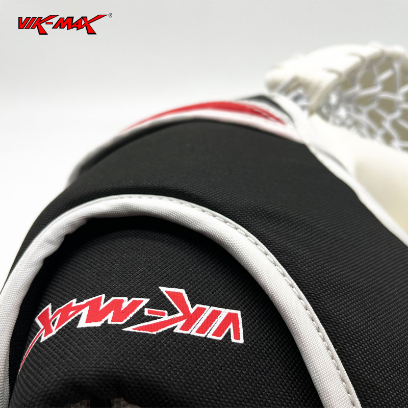 VM-GJR CATCHER LEFT 2